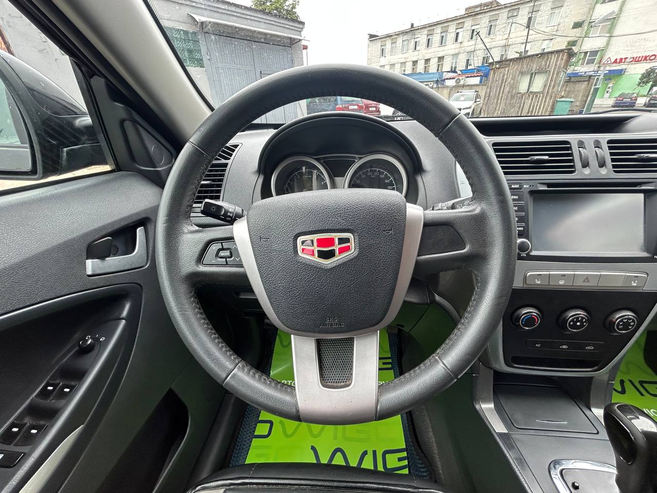 Фото автомобиля 11