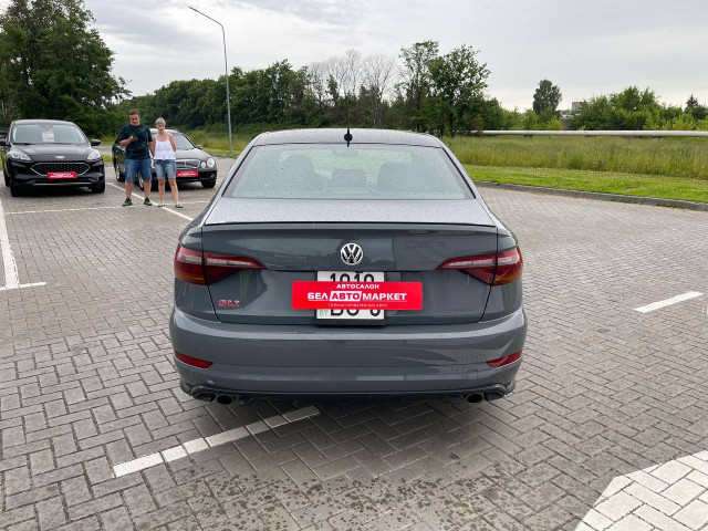 Фото автомобиля 6