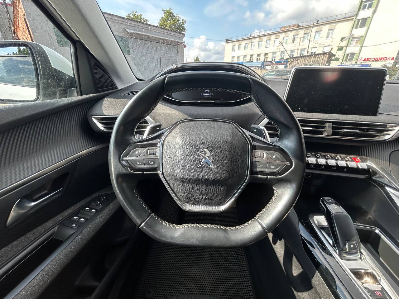 Фото автомобиля 11