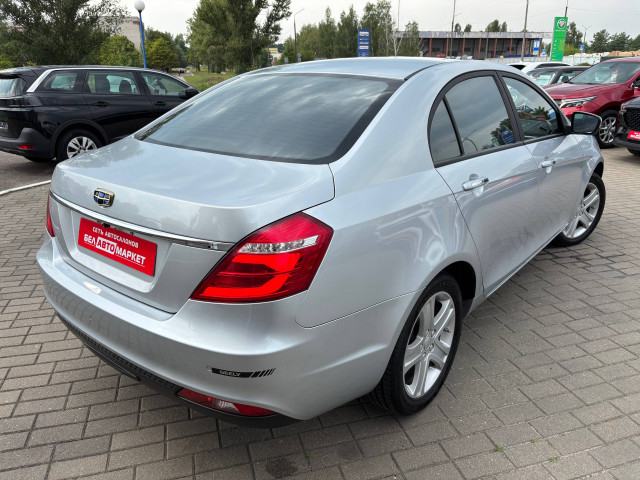 Фото автомобиля 2