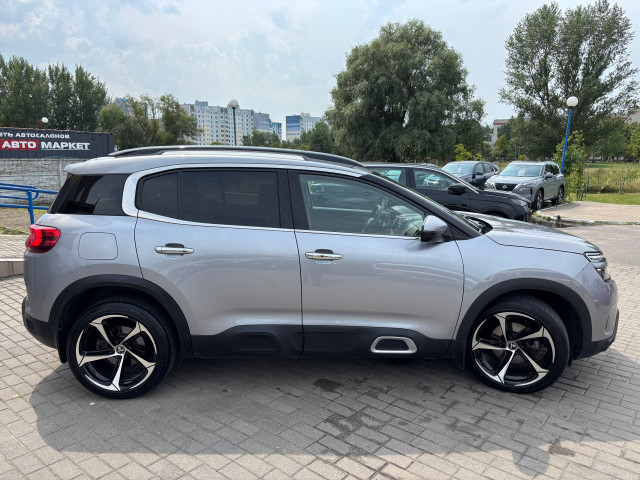Фото автомобиля 5
