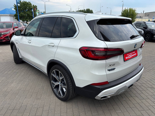 Фото автомобиля 2