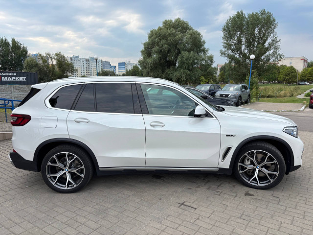 Фото автомобиля 5