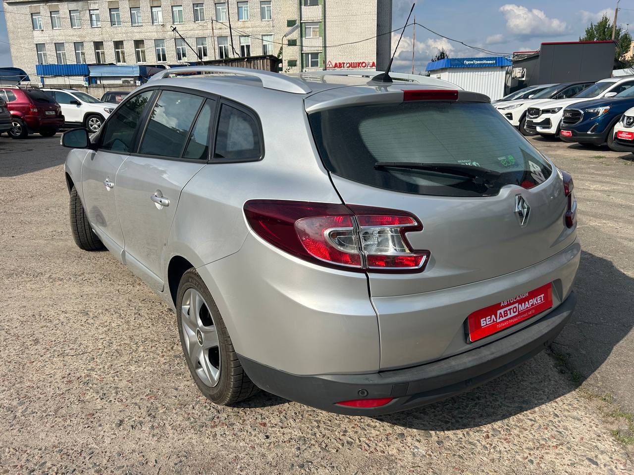 Фото автомобиля 6