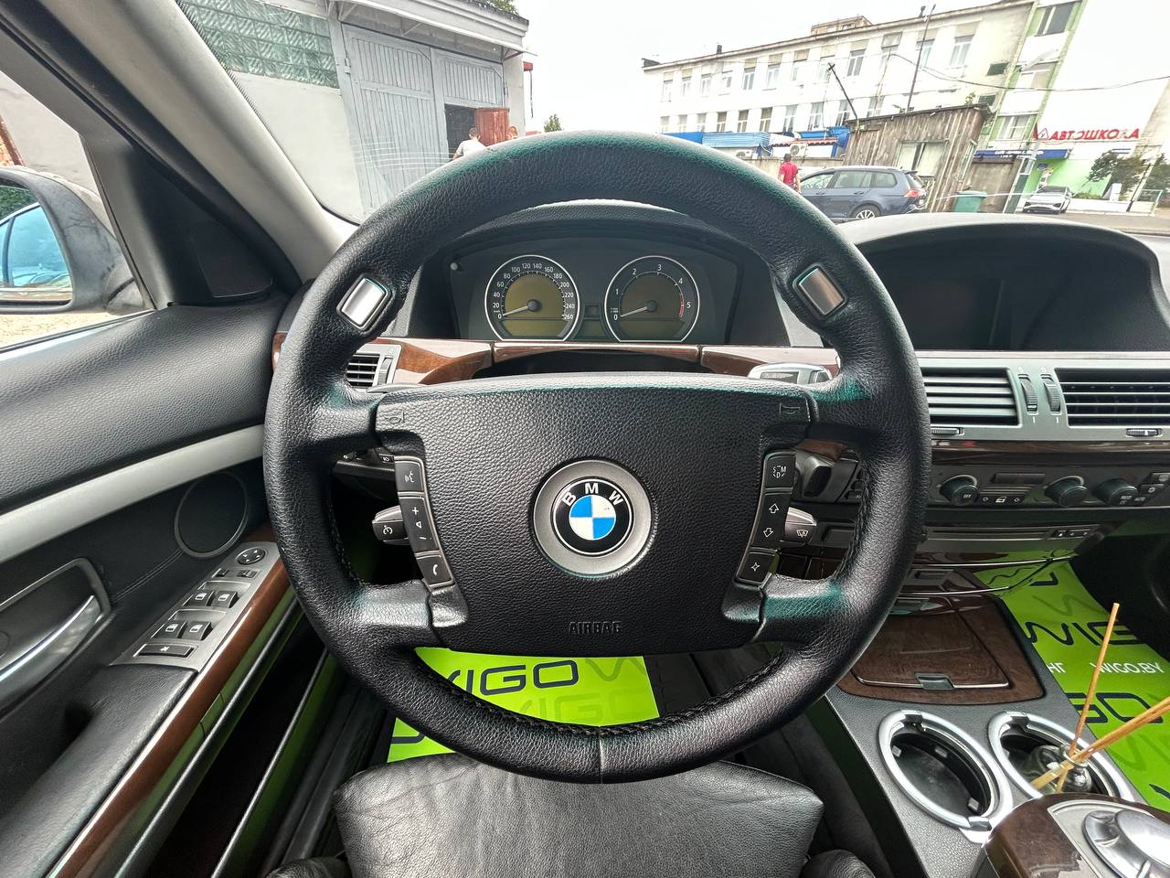 Фото автомобиля 11