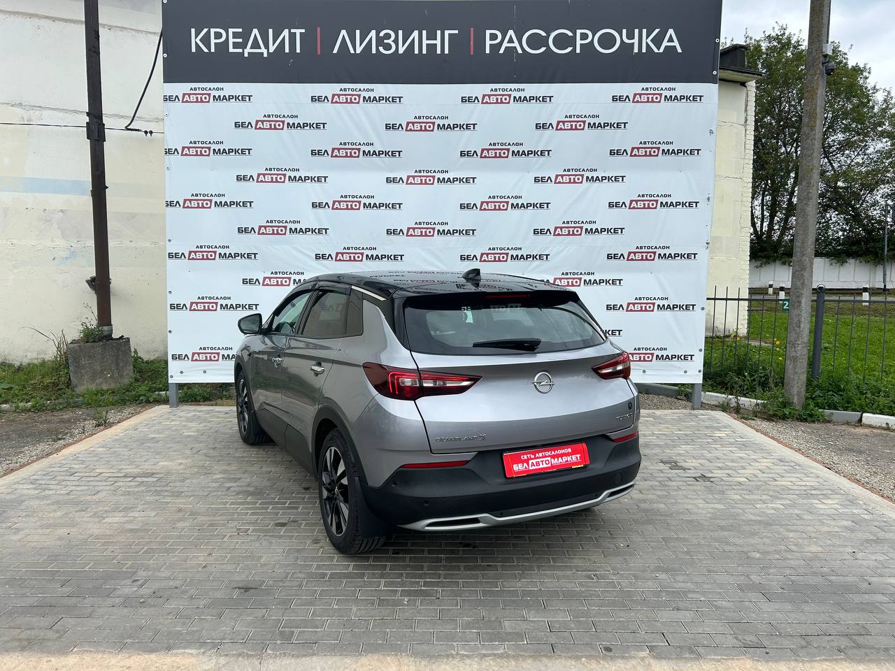 Фото автомобиля 3