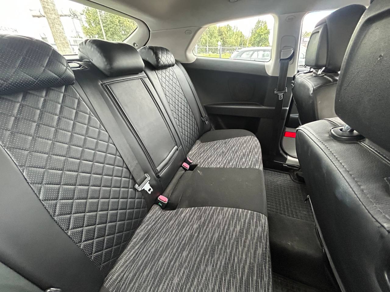 Фото автомобиля 7