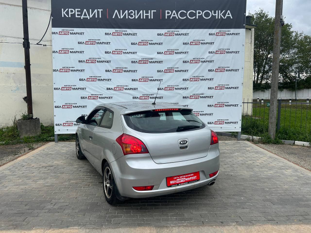 Фото автомобиля 5