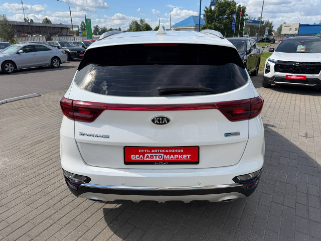 Фото автомобиля 6