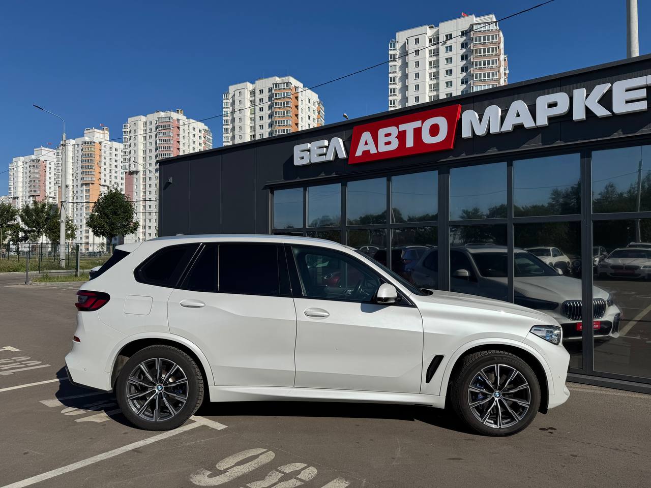Фото автомобиля 3