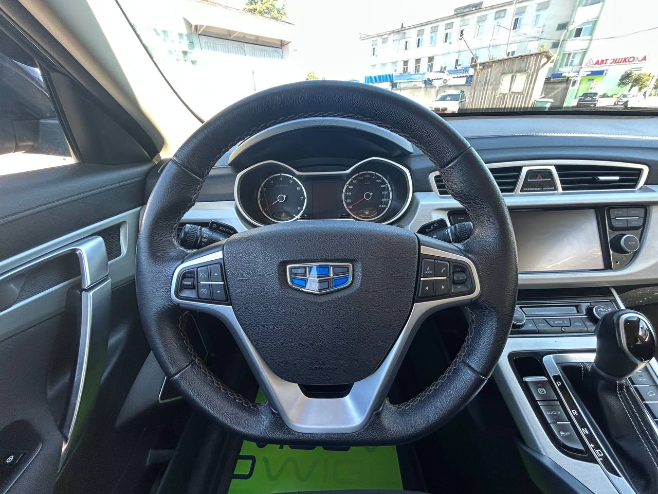 Фото автомобиля 11