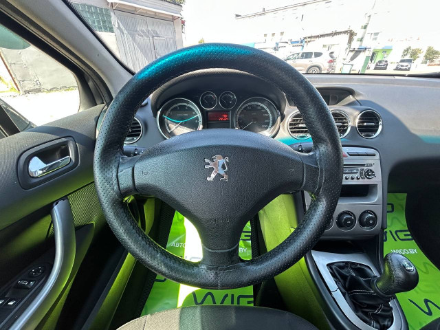 Фото автомобиля 11