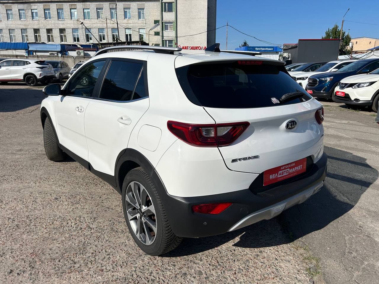 Фото автомобиля 6
