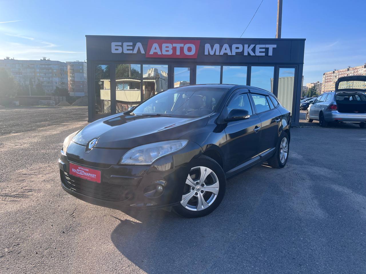 авто с пробегом renault megane 2011