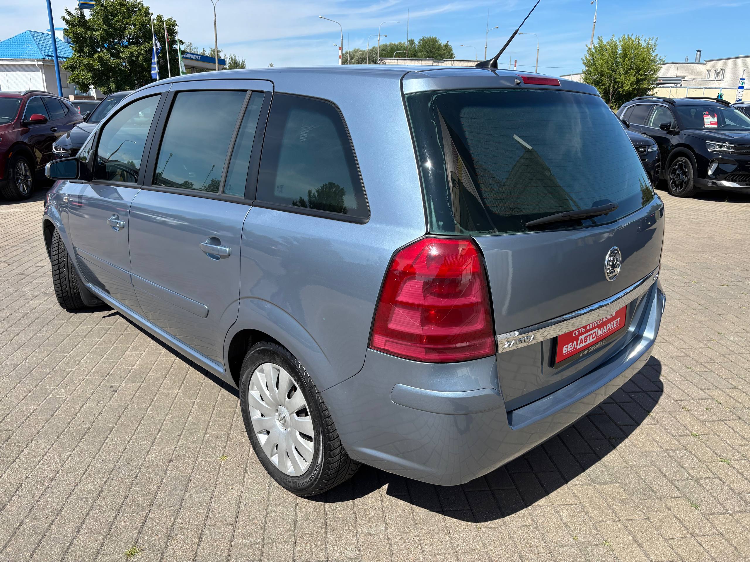 Фото автомобиля 7