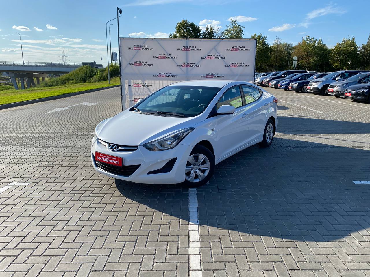 авто с пробегом hyundai elantra 2015