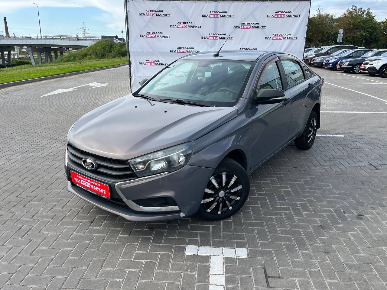 авто с пробегом lada (ВАЗ) vesta 2019
