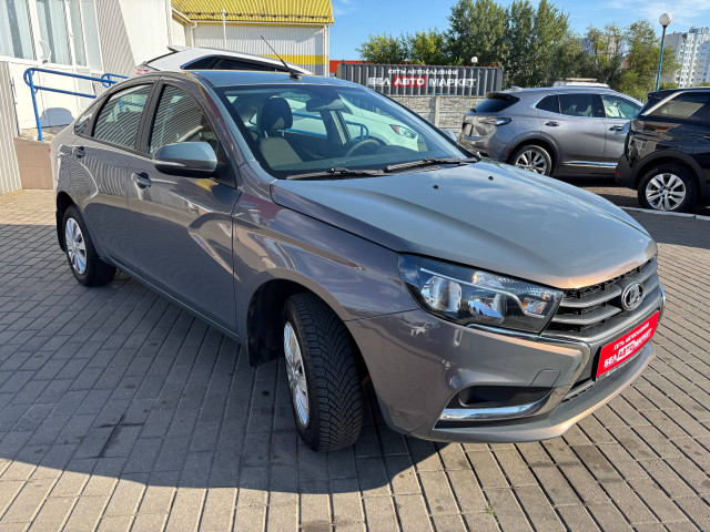 Фото автомобиля 3