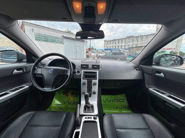 Фото автомобиля 10