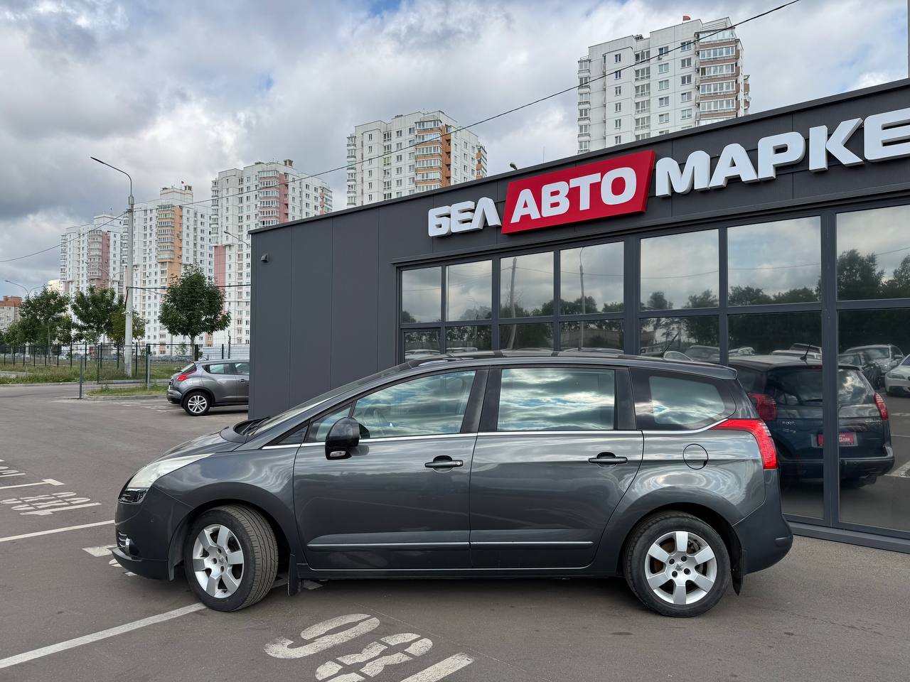 Фото автомобиля 6