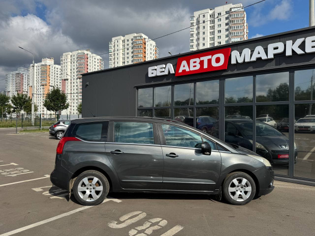 Фото автомобиля 3