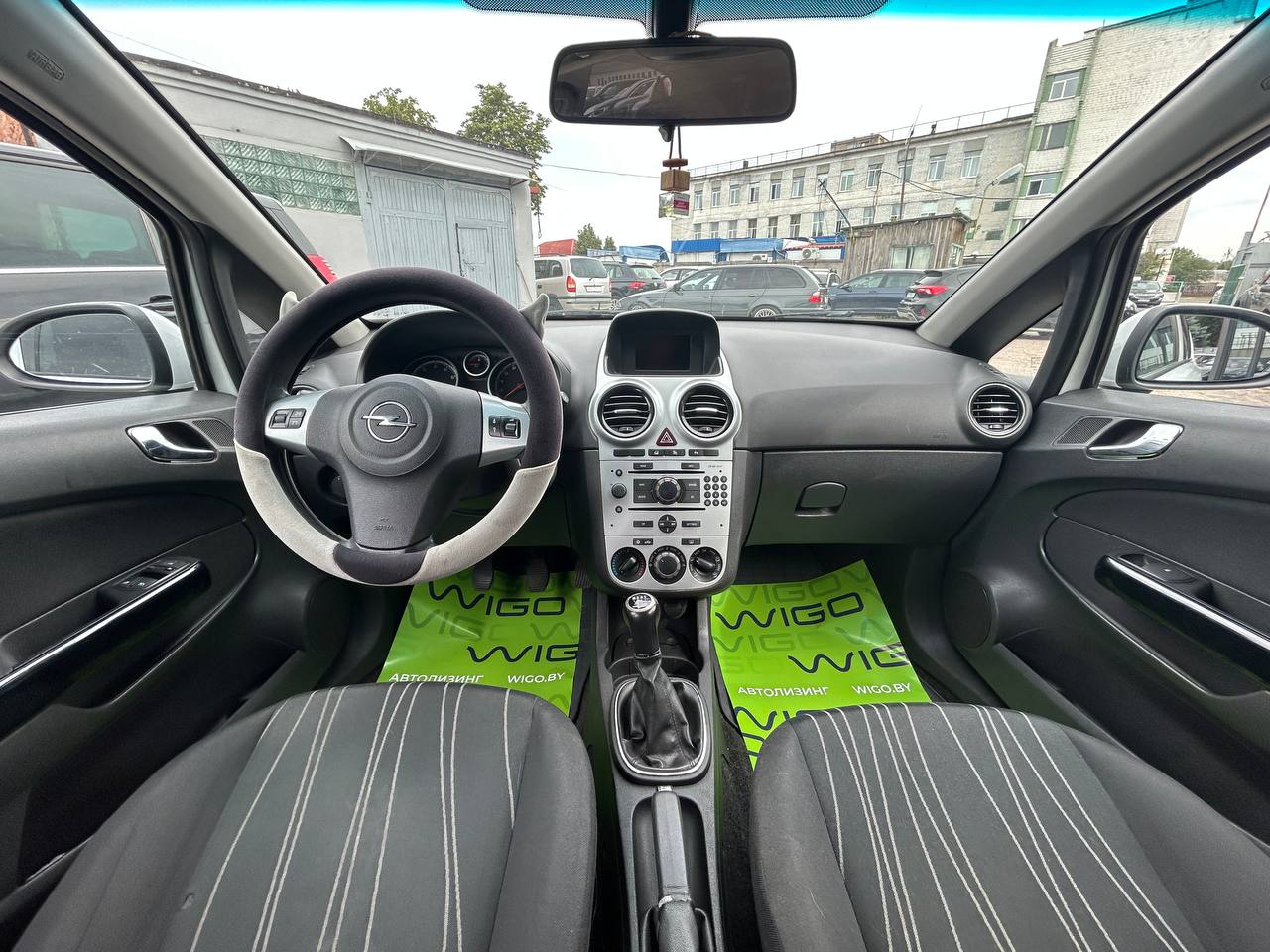 Фото автомобиля 10