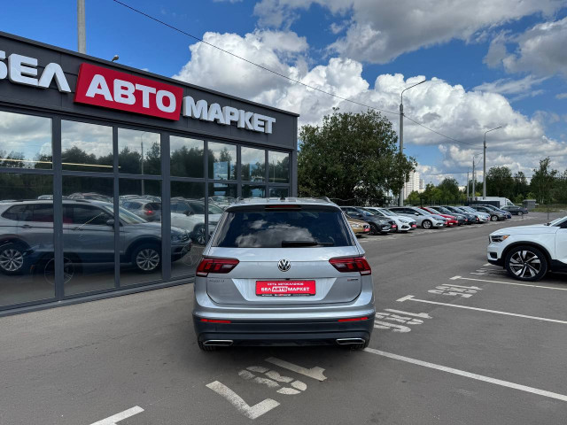 Фото автомобиля 5