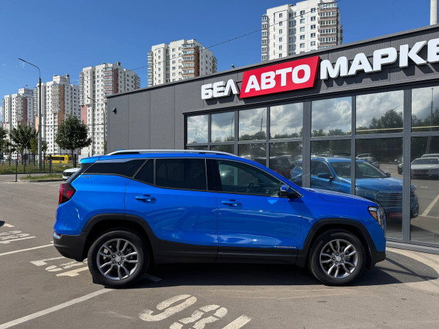 Фото автомобиля 3