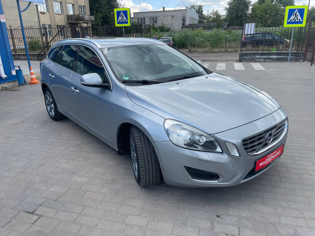 Фото автомобиля 3