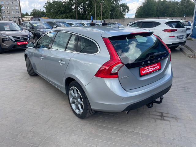 Фото автомобиля 7