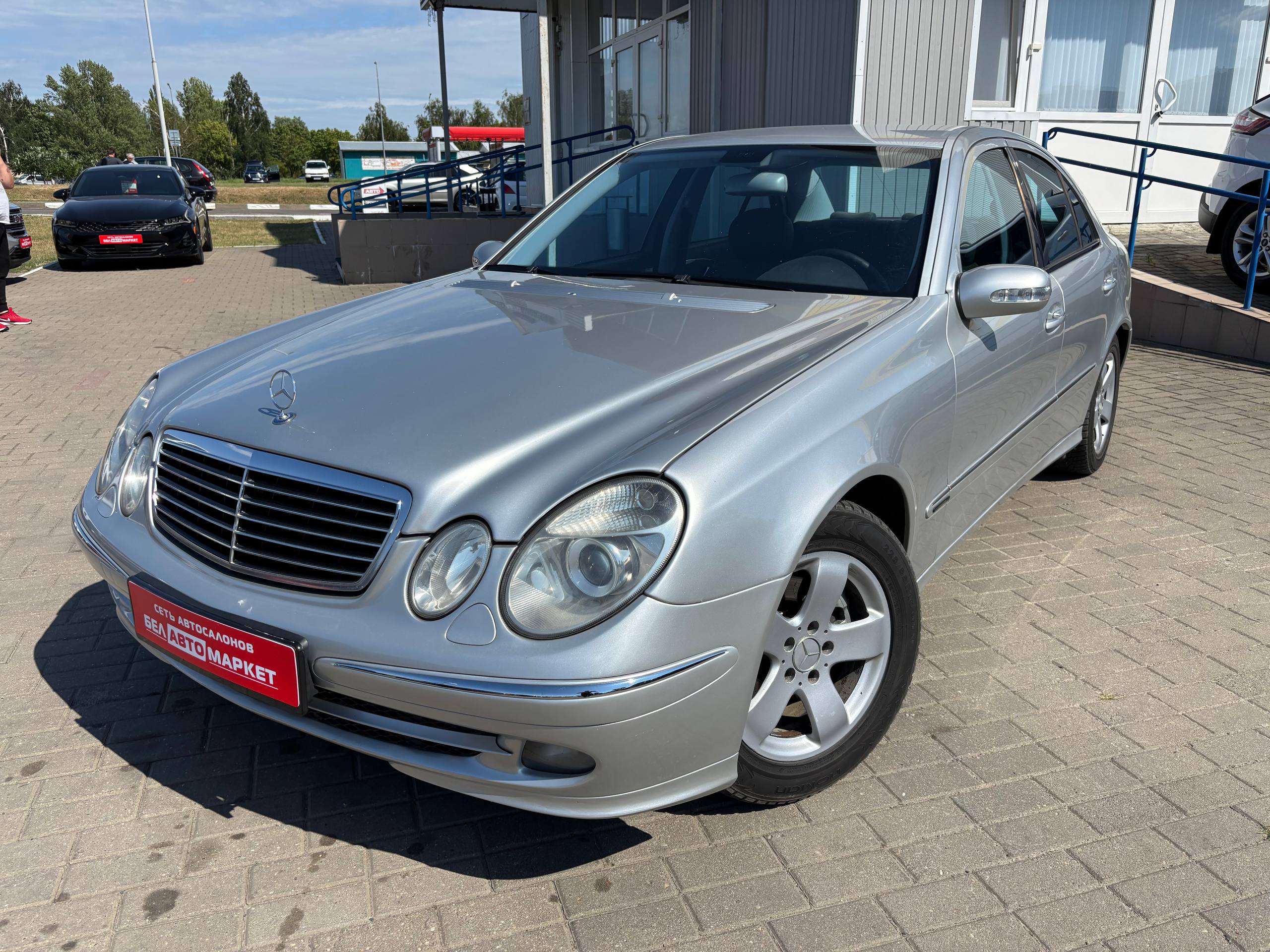 авто с пробегом mercedes-benz e-класс 2005