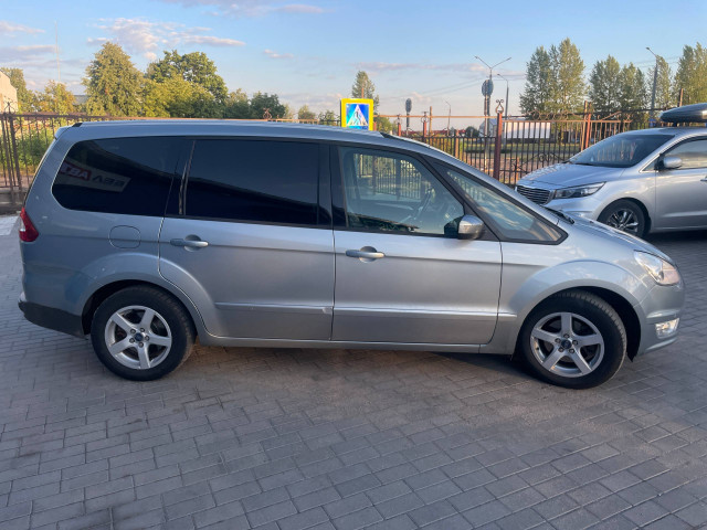 Фото автомобиля 2