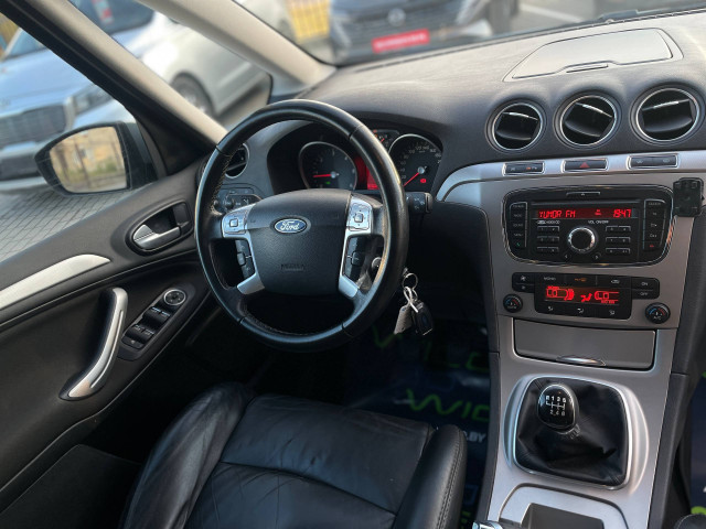 Фото автомобиля 17