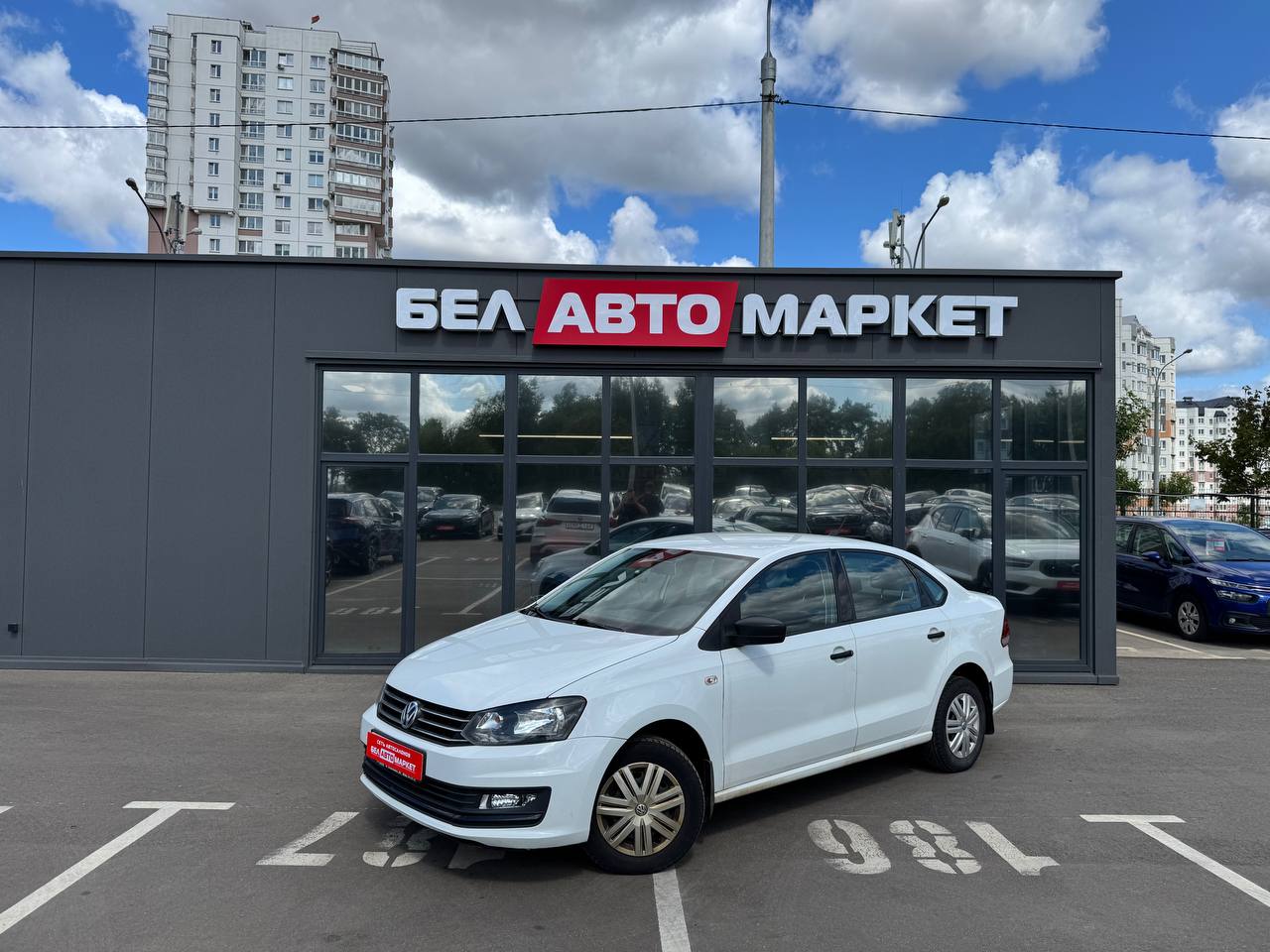 авто с пробегом volkswagen polo sedan 2018