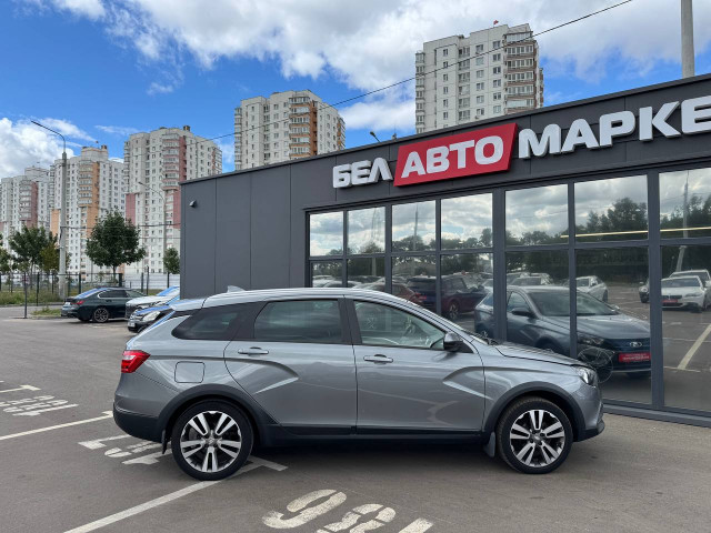 Фото автомобиля 3