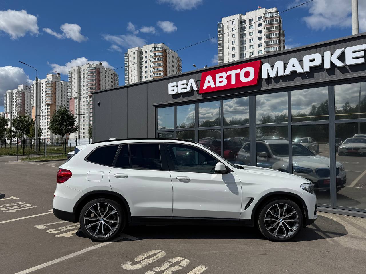 Фото автомобиля 3