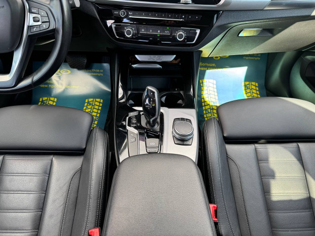 Фото автомобиля 12