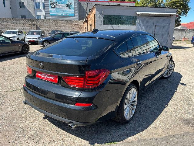 Фото автомобиля 3