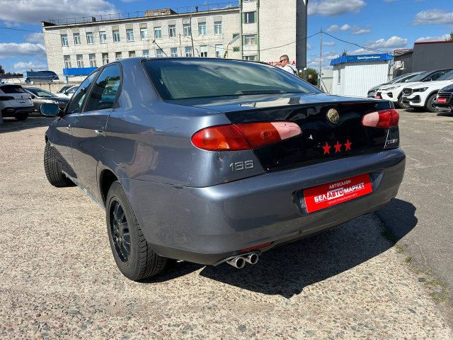 Фото автомобиля 6