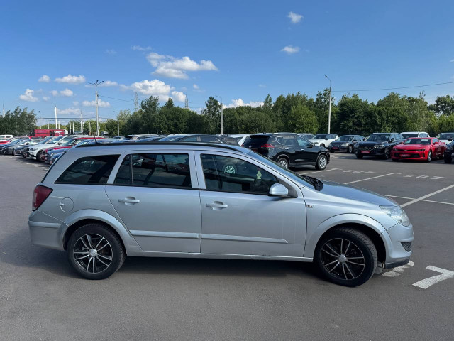 Фото автомобиля 3