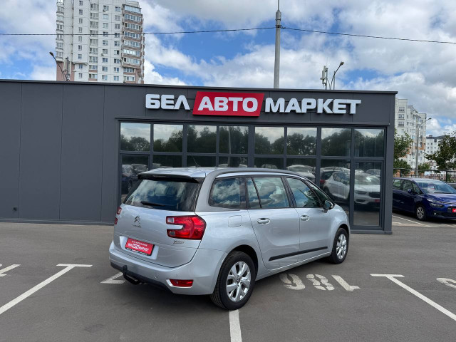 Фото автомобиля 4