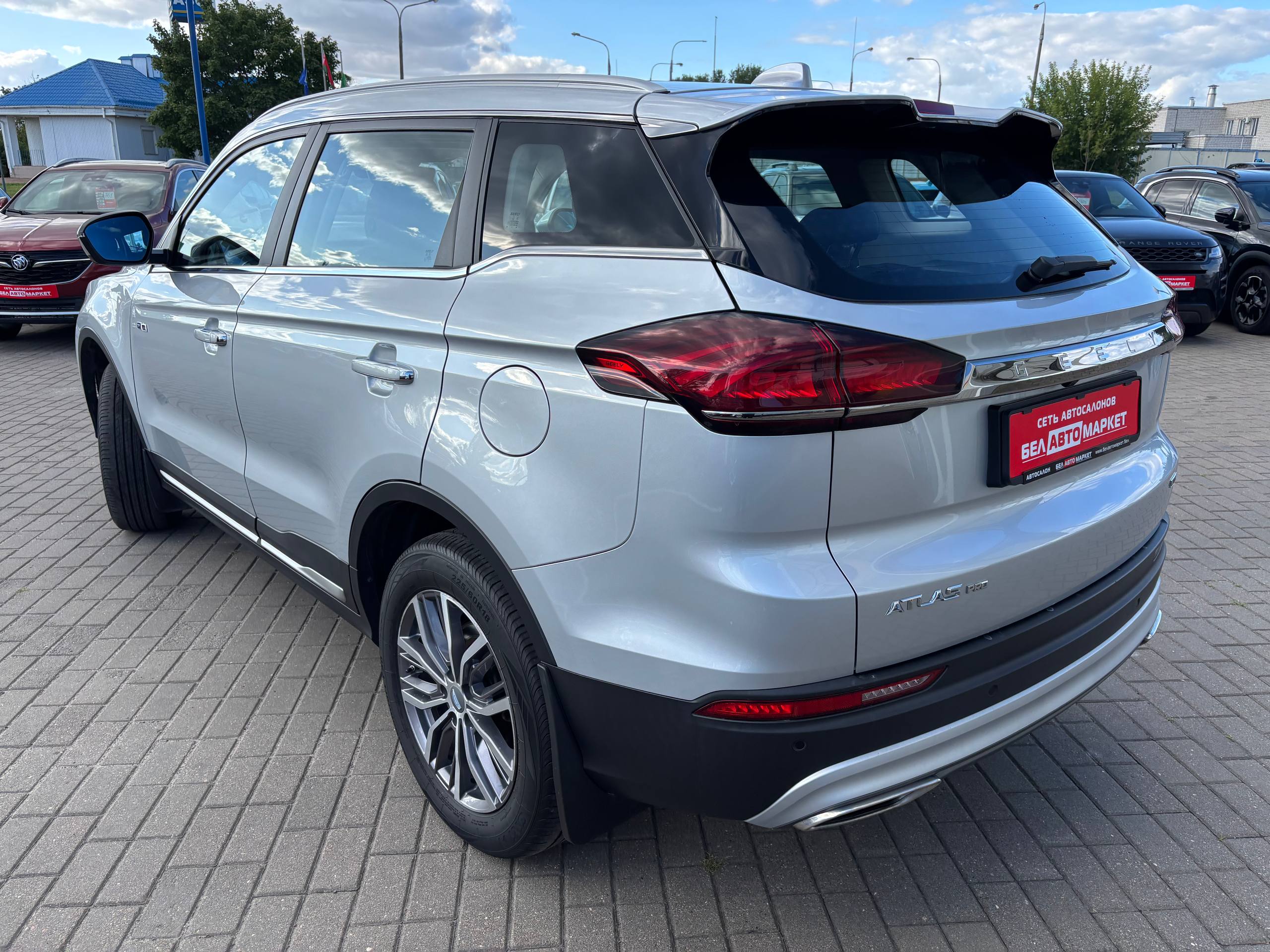 Фото автомобиля 6