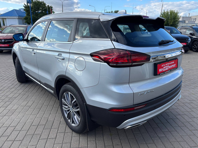 Фото автомобиля 6