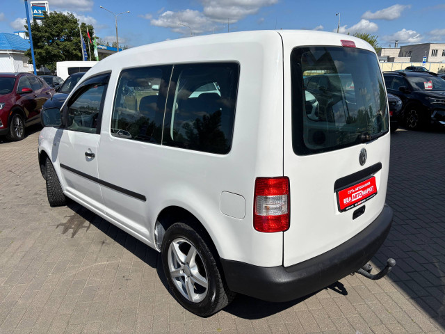 Фото автомобиля 7