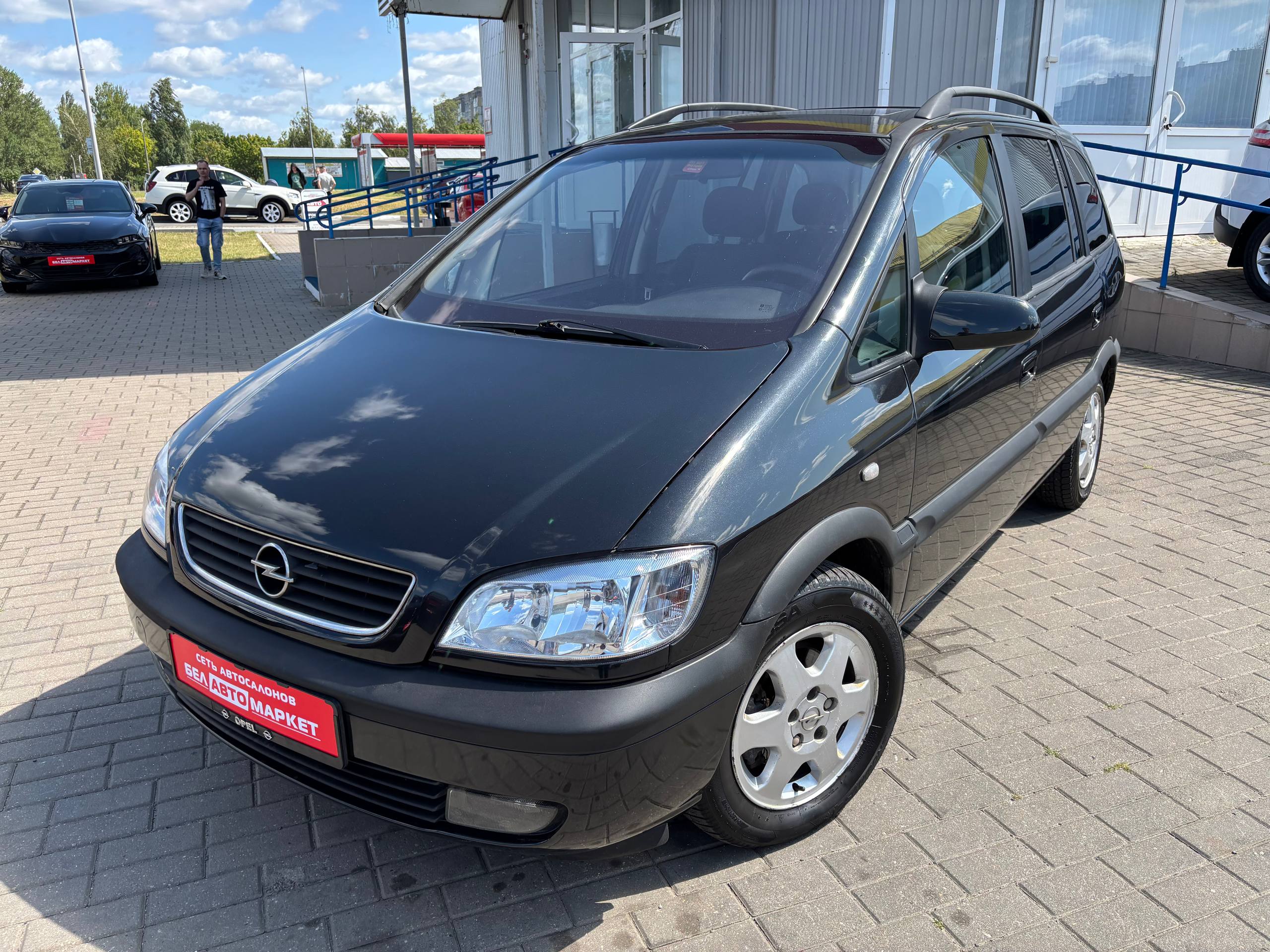 авто с пробегом opel zafira 2001
