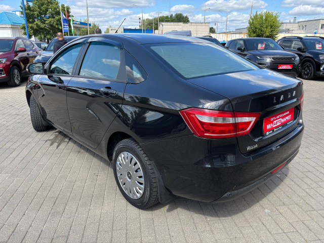 Фото автомобиля 7