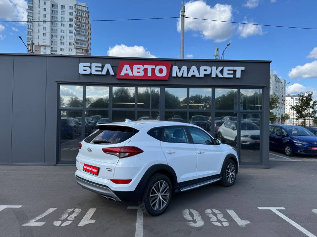 Фото автомобиля 5