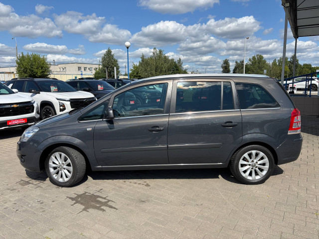 Фото автомобиля 7