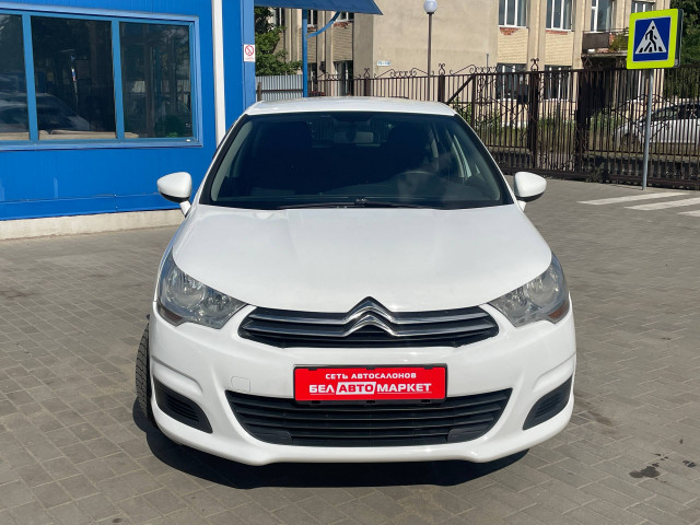 Фото автомобиля 2
