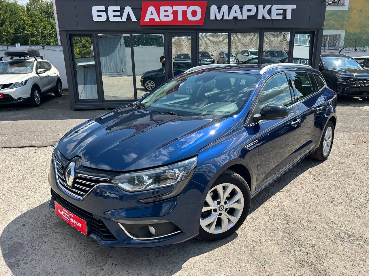 авто с пробегом renault megane 2019